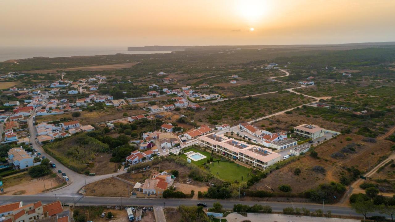 Apartamento 7 Mares Com Suite Sagres Exteriör bild